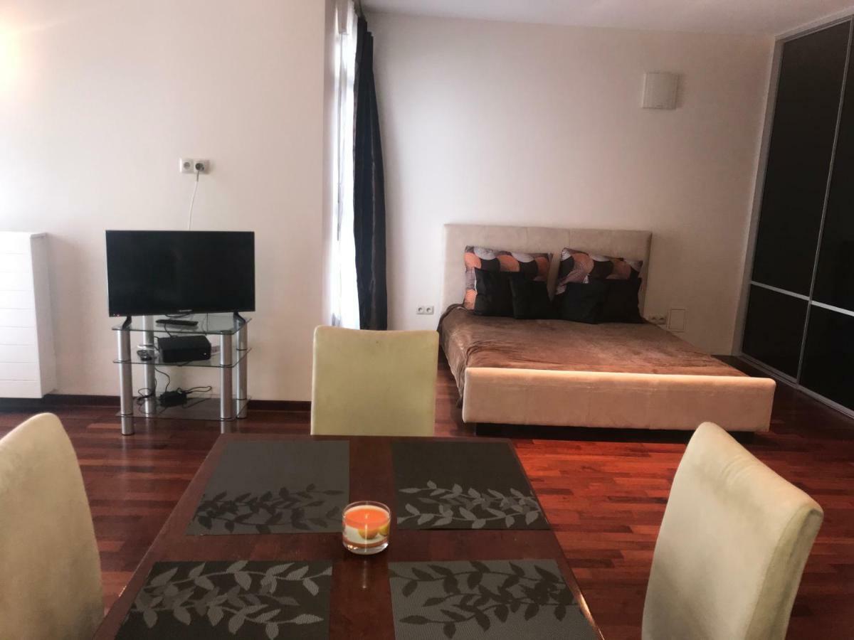 Apartament Gdanski Варшава Экстерьер фото